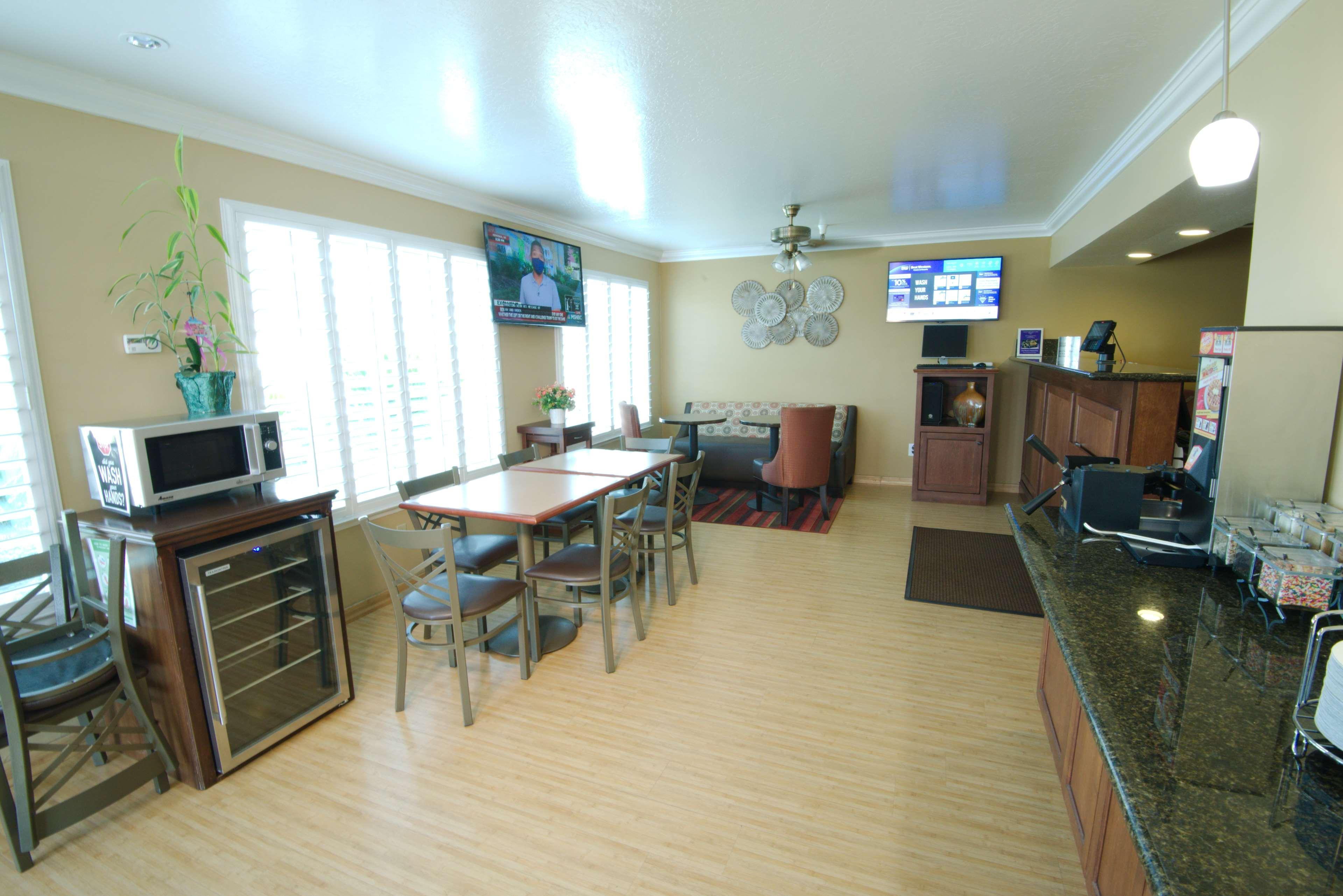 Best Western Hanford Inn Esterno foto