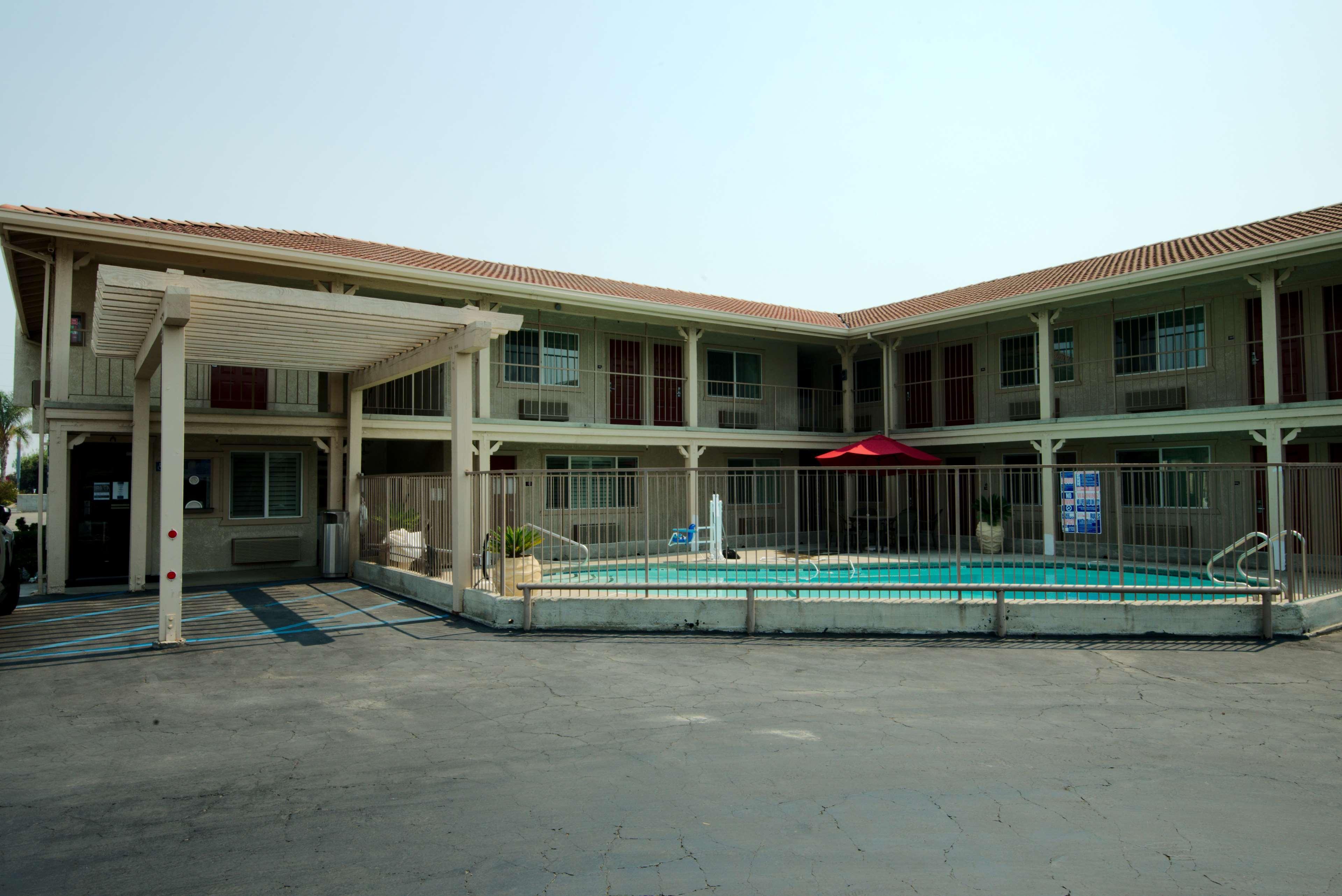 Best Western Hanford Inn Esterno foto