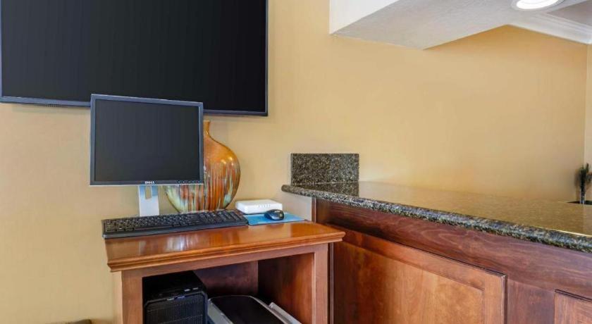 Best Western Hanford Inn Esterno foto